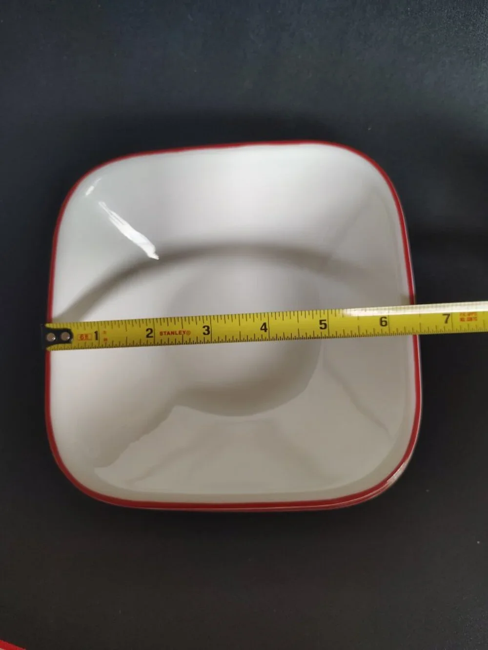 Corelle SPLENDOR Bowls 22 OZ. White Square Bowls with Red Rim - Set of 2
